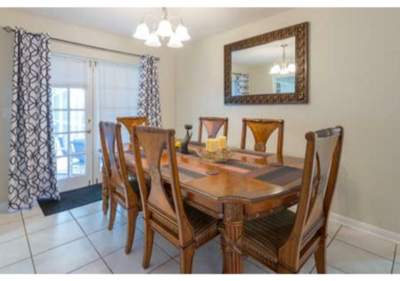 Away From Home! Holiday home Deltona